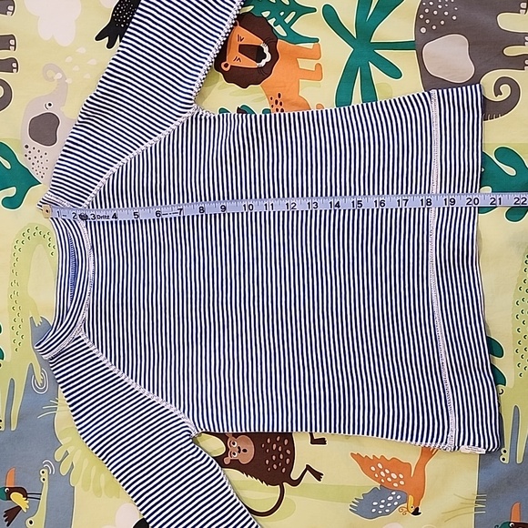 2 reversible Boden long sleeve tops - Picture 2 of 10